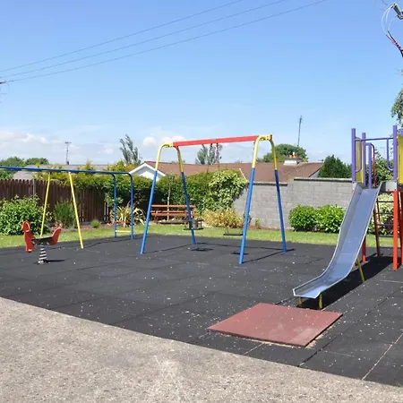 Glenbeg Point Holiday Homes No 57 * קורטאון