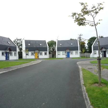 Glenbeg Point Holiday Homes No 57 *